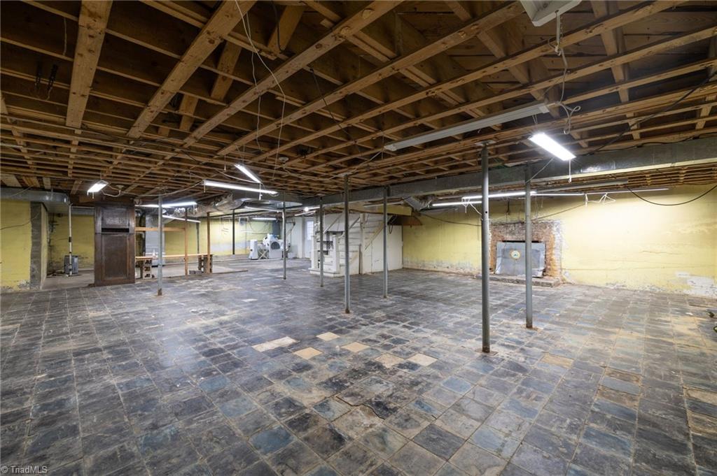 2282 Price Road Eden, NC 27288 - Photo 30 of 38