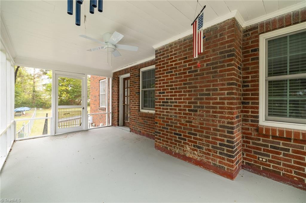 2282 Price Road Eden, NC 27288 - Photo 31 of 38