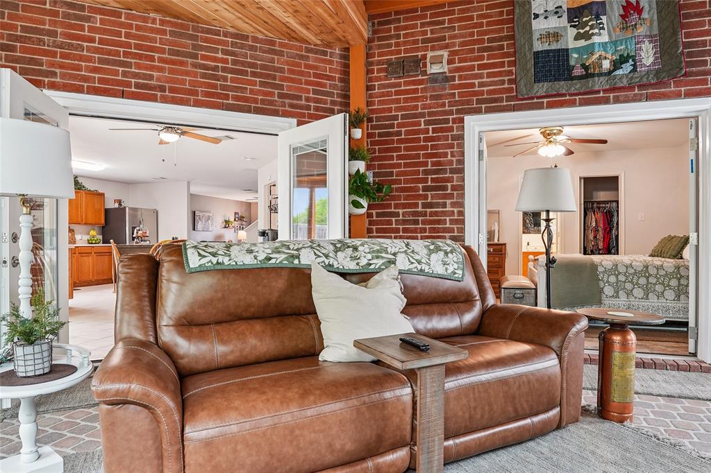 9041 Graywolf Ridge Trail Fort Worth, TX 76244 - Photo 13 of 35