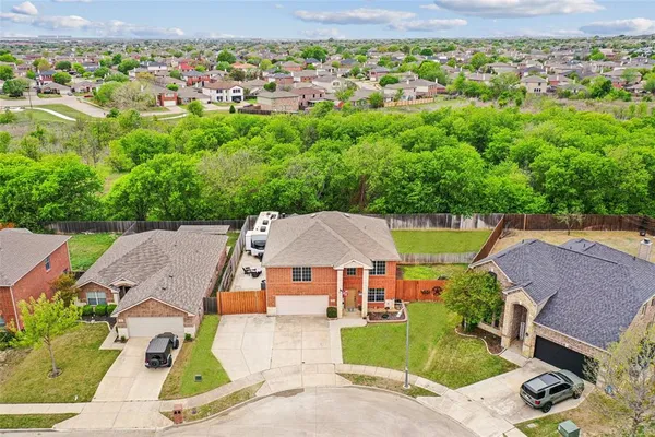 $400,000 | 9041 Graywolf Ridge Trail, Fort Worth, TX 76244