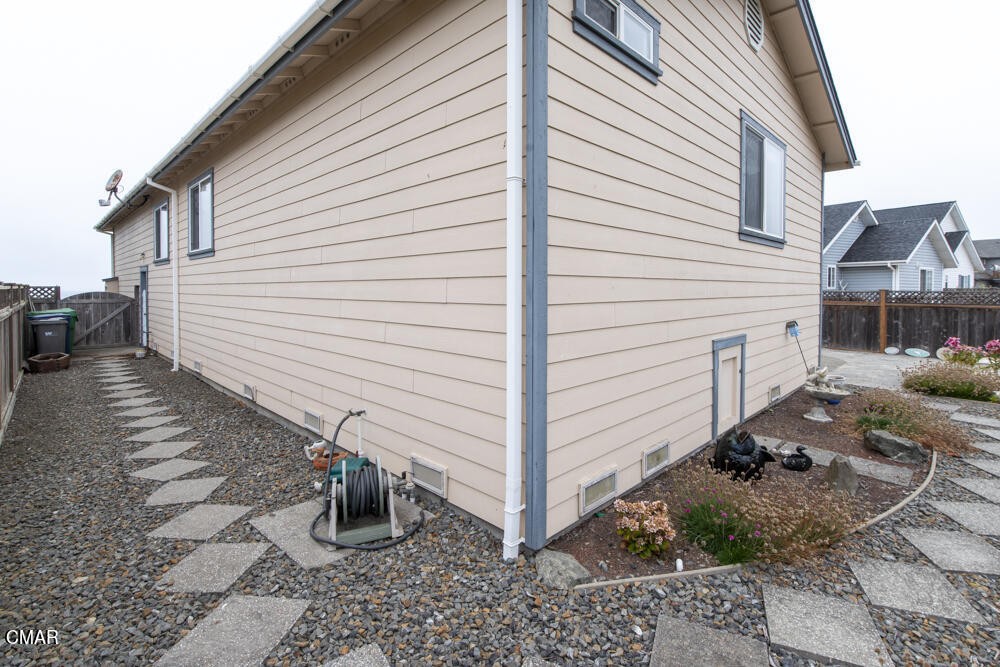 970 Glass Beach Drive Fort Bragg, CA 95437 - Photo 21 of 26 a view of a back yard of the house