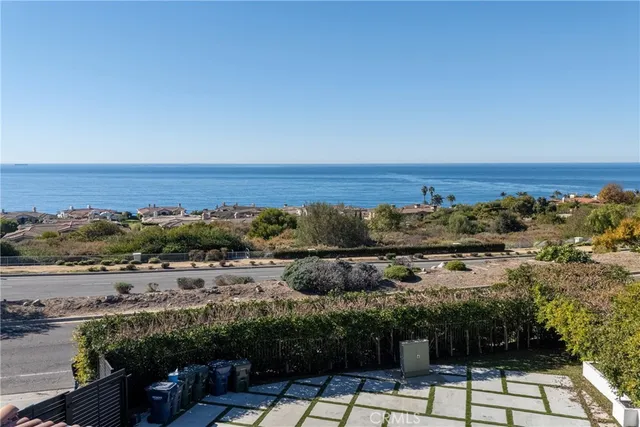 $3,000,000 | 30502 Palos Verdes Drive West, Rancho Palos Verdes, CA 90275