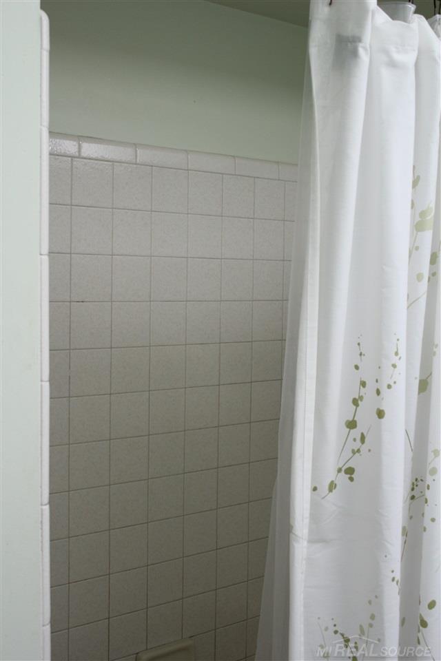 2201 Chicago Road Warren, MI 48092 - Photo 45 of 85