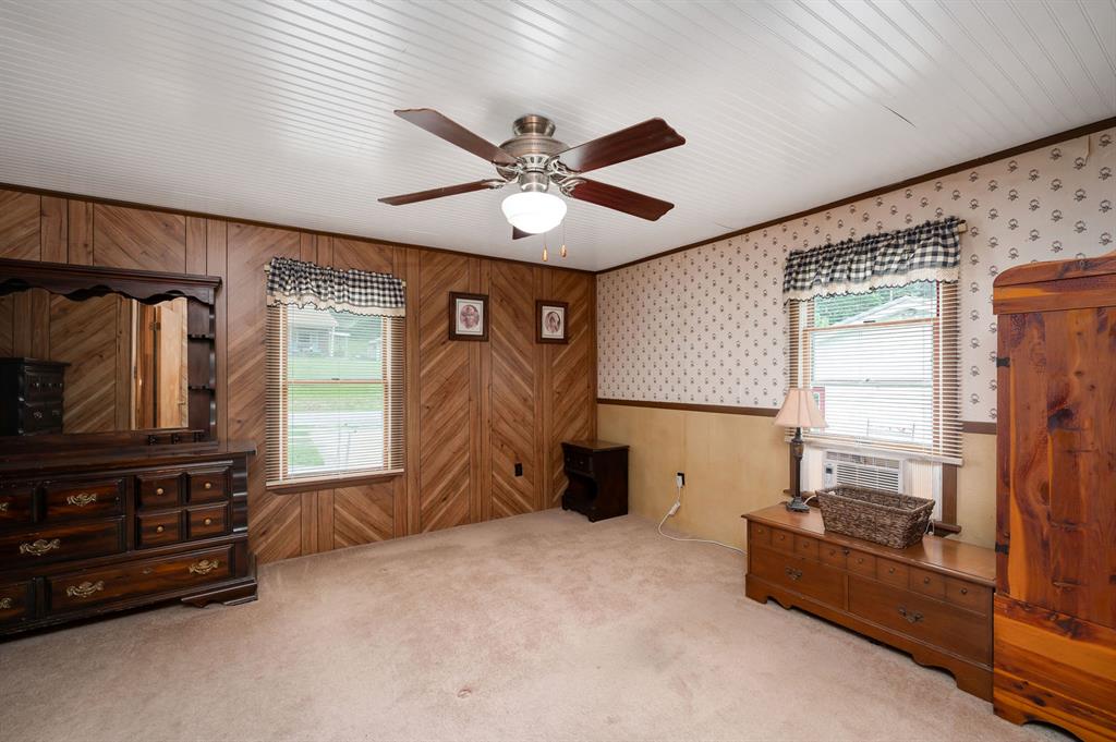 422 McCalmont Road Renfrew, PA 16053 - Photo 19 of 32
