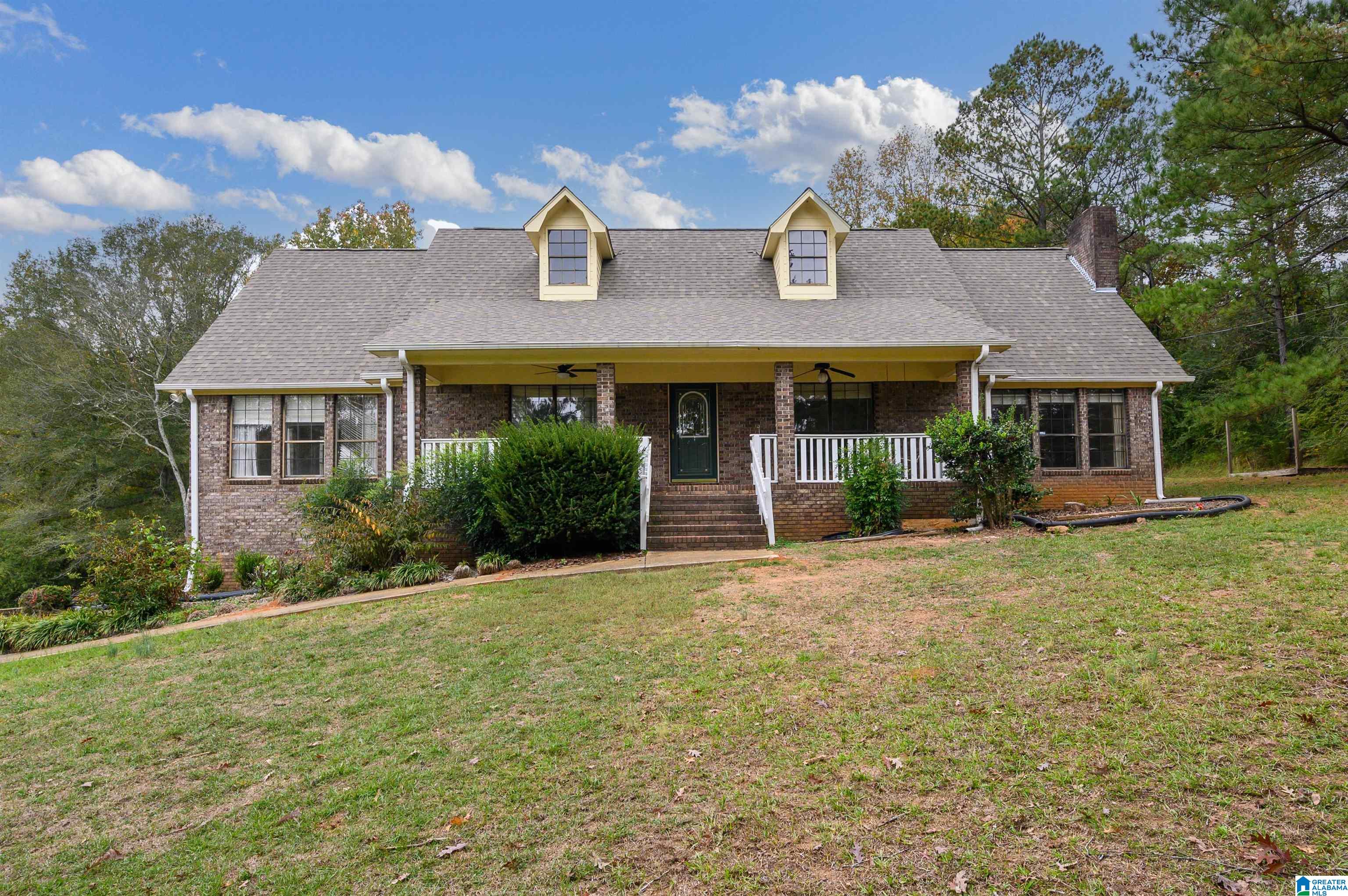 8988 Bankston Road Warrior, AL 35180 - Photo 1 of 47