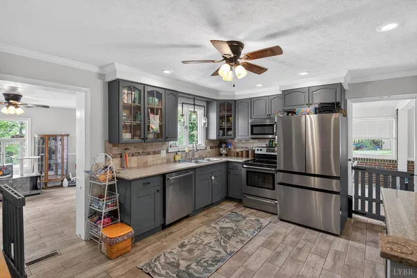 $315,000 | 160 Lyttleton Lane, Madison Heights, VA 24572