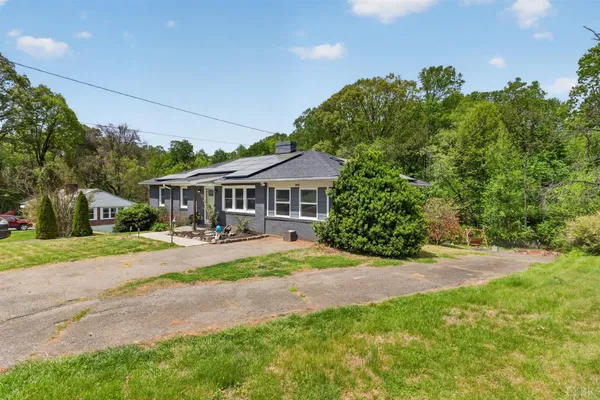 $315,000 | 160 Lyttleton Lane, Madison Heights, VA 24572