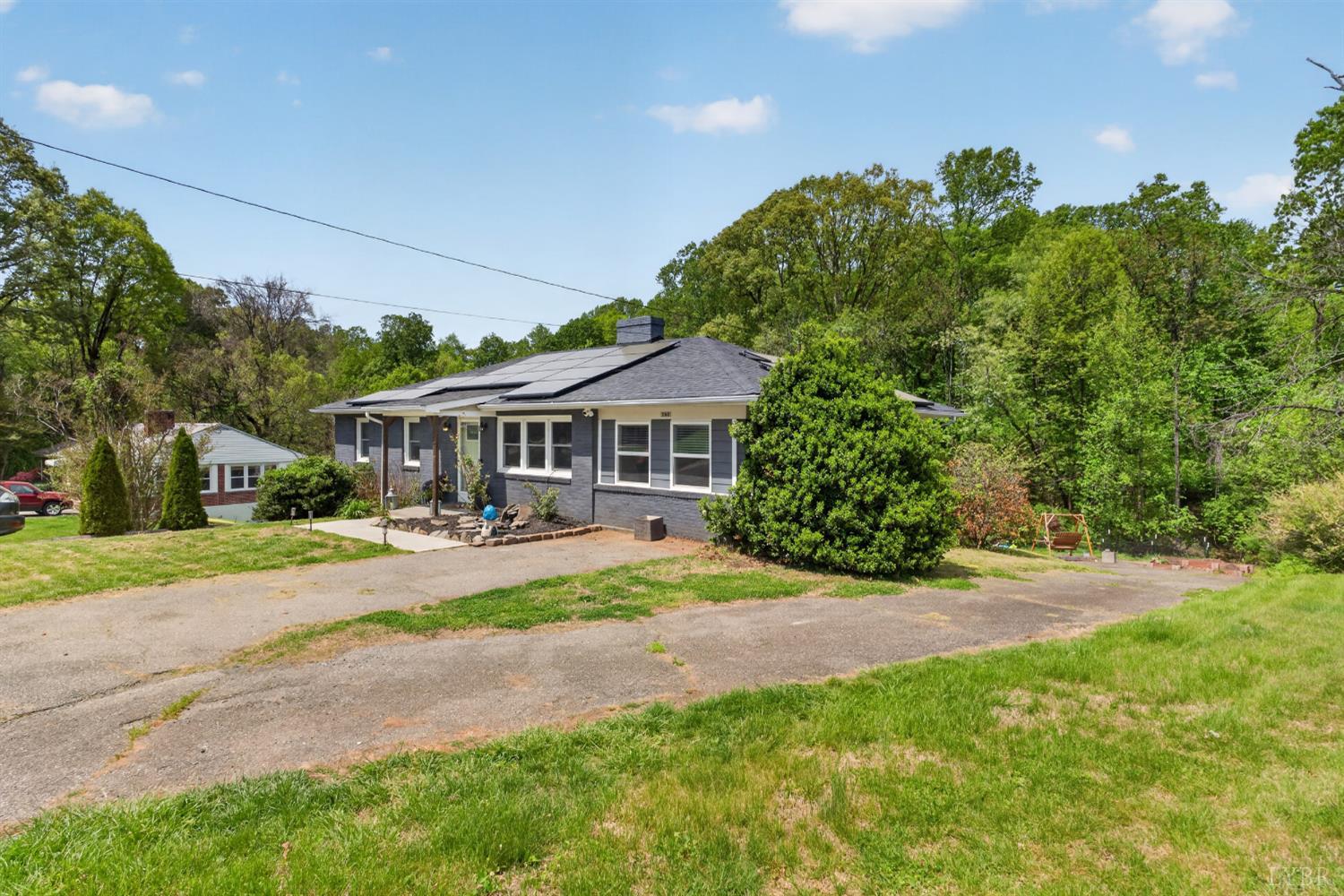 160 Lyttleton Lane Madison Heights, VA 24572 - Photo 5 of 63