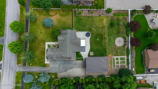$1,230,000 | 1980 West Polo Green Avenue, Post Falls, ID 83854