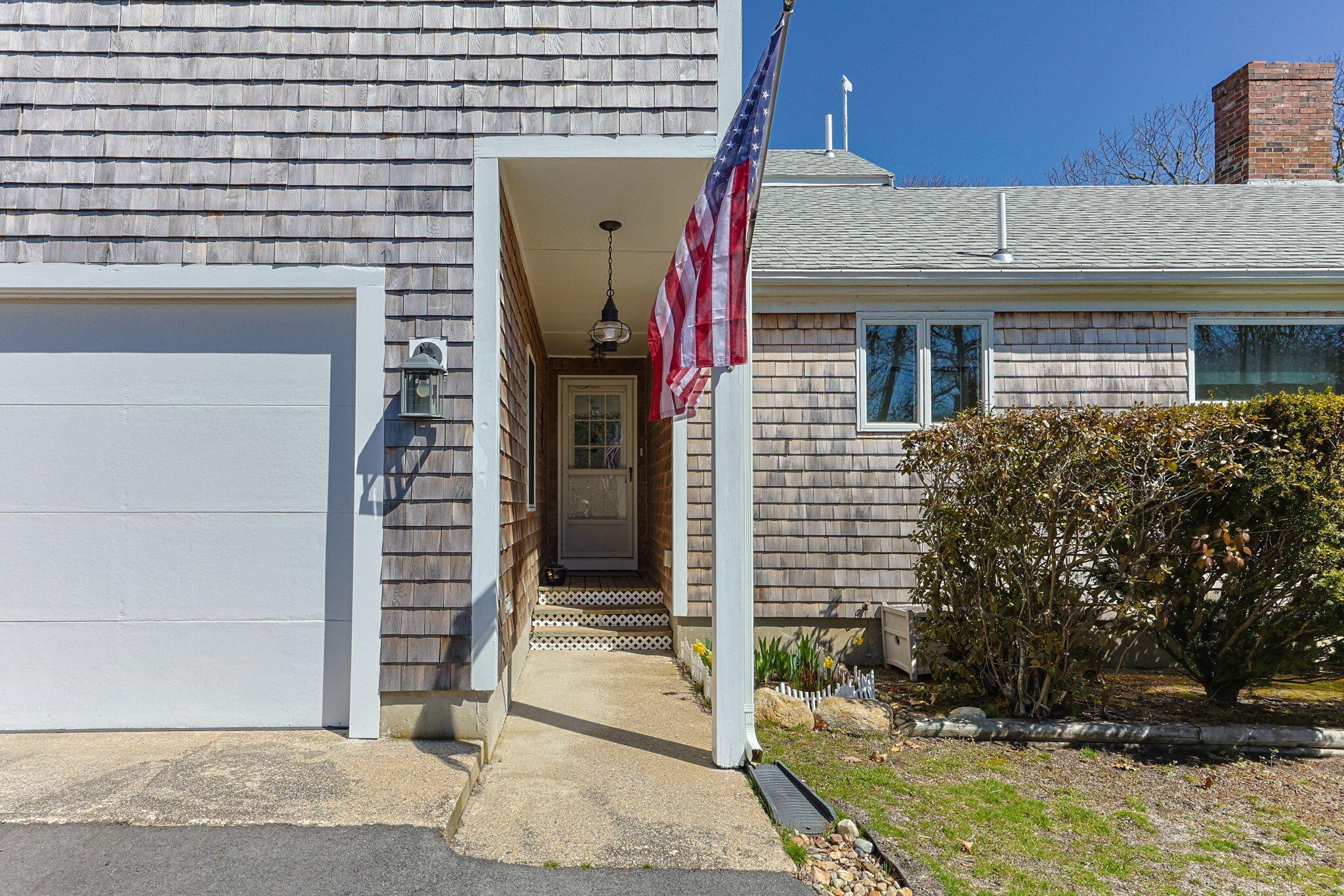 252 Chatham Road Harwich, MA 02645 - Photo 8 of 38 a front view of a house