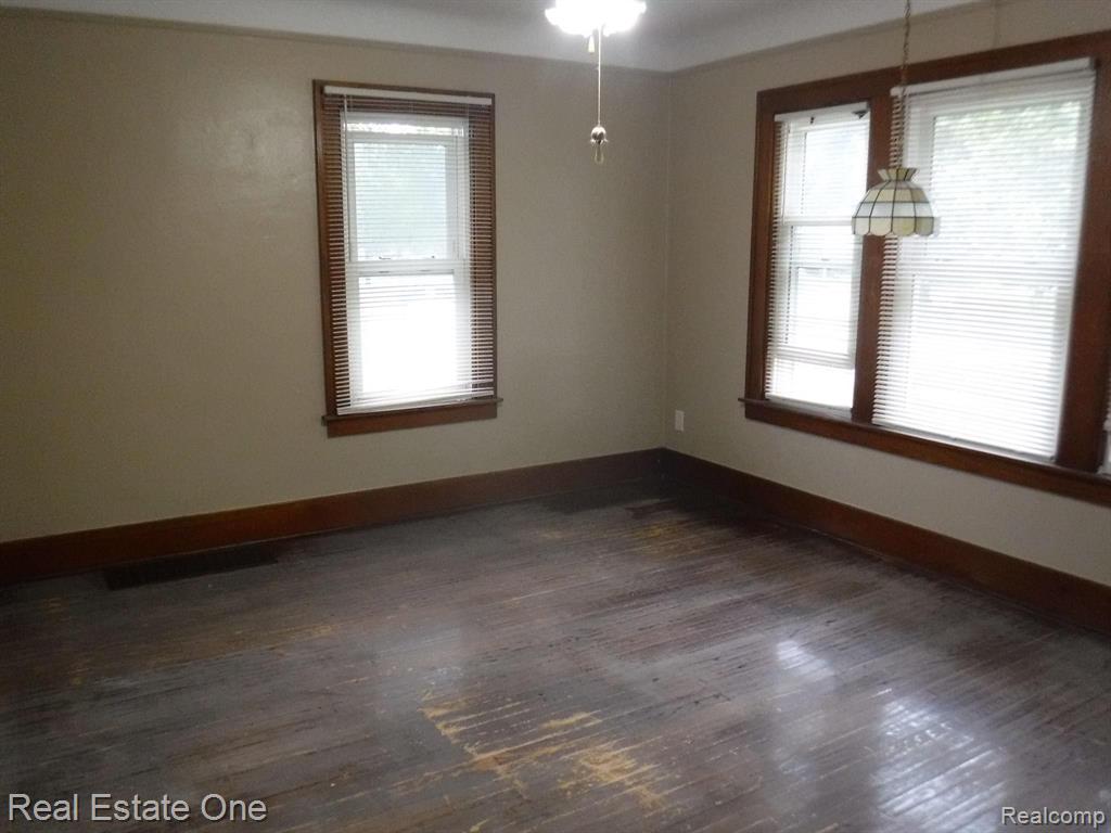 816 East Grand River Road Howell, MI 48843 - Photo 18 of 38