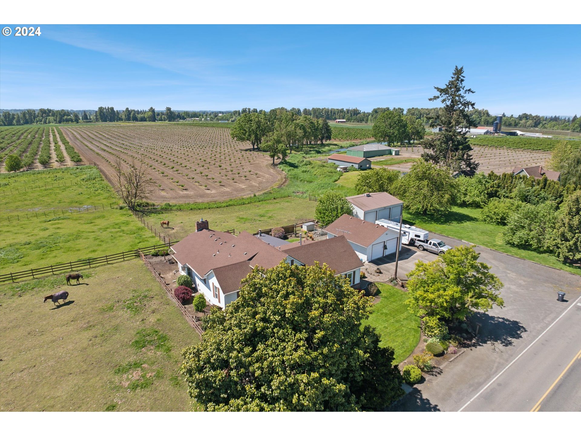 12996 Downs Road Northeast Mount Angel, OR 97362 - Photo 10 of 35 a view of a city