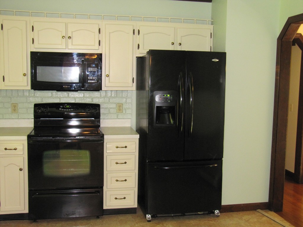 222 Pleasantdale Road Rutland, MA 01543 - Photo 11 of 29