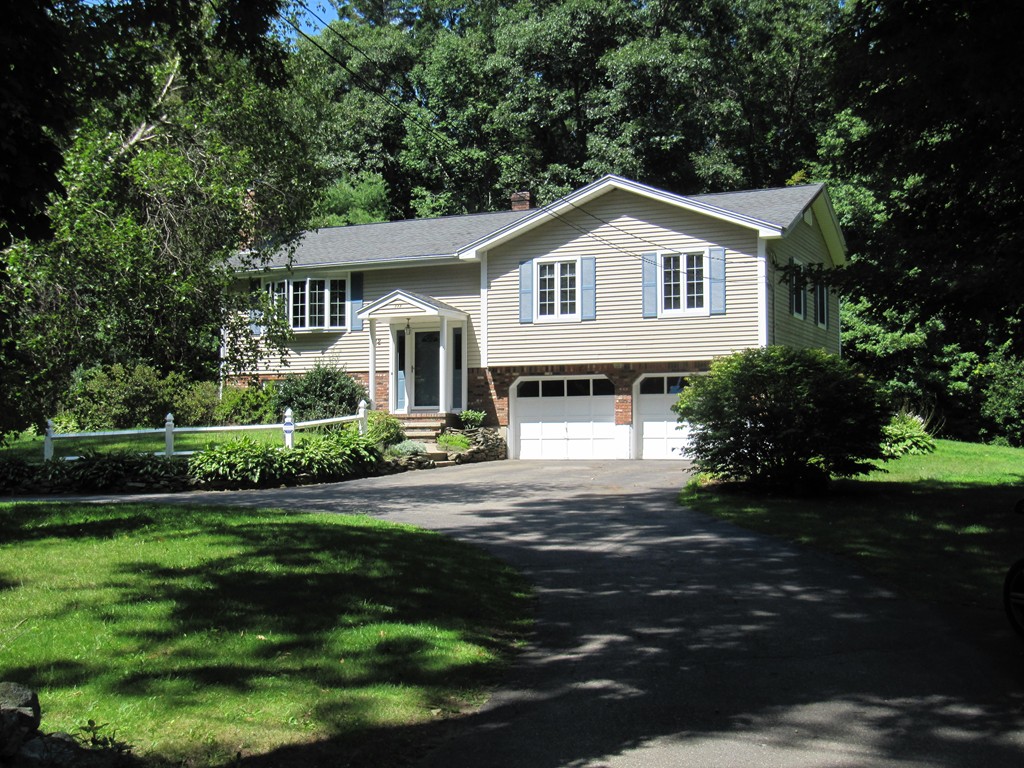 222 Pleasantdale Road Rutland, MA 01543 - Photo 2 of 29