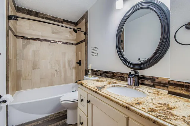 $285,000 | 4035 Silver Lake Road Northeast, St. Anthony, MN 55421