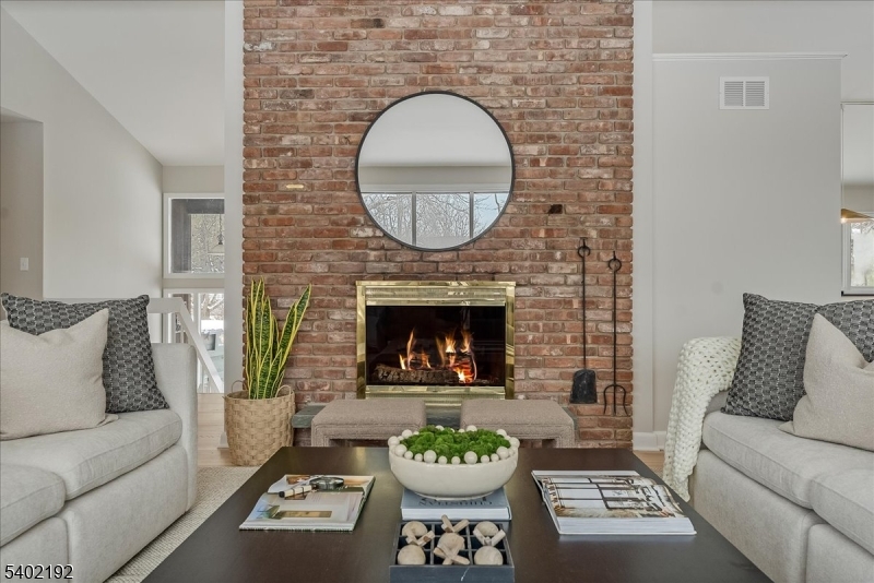 49 Farmersville Road Califon, NJ 07830 - Photo 6 of 37