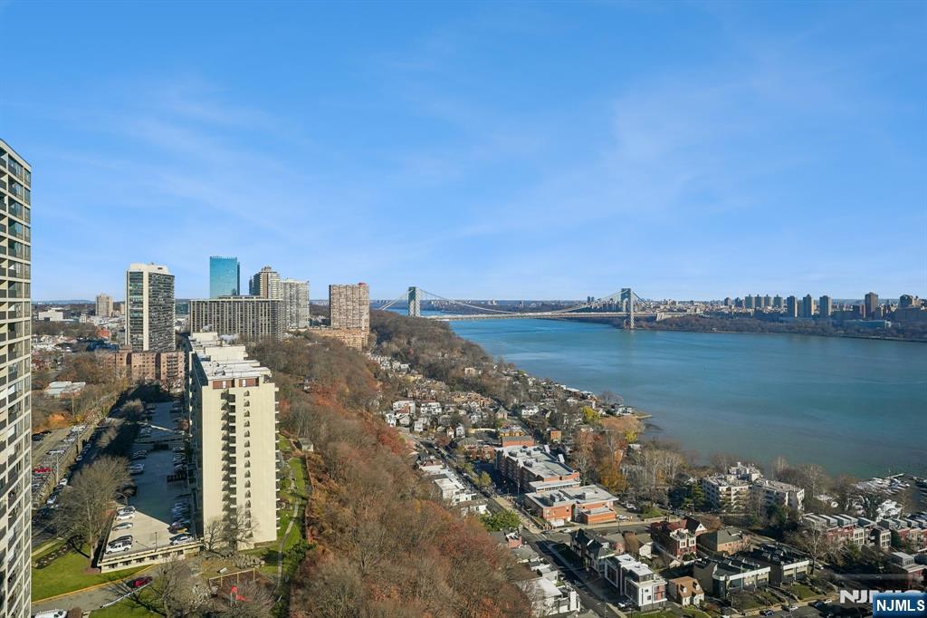 5 Horizon Road, Unit 2304 Fort Lee, NJ 07024 - Photo 22 of 36