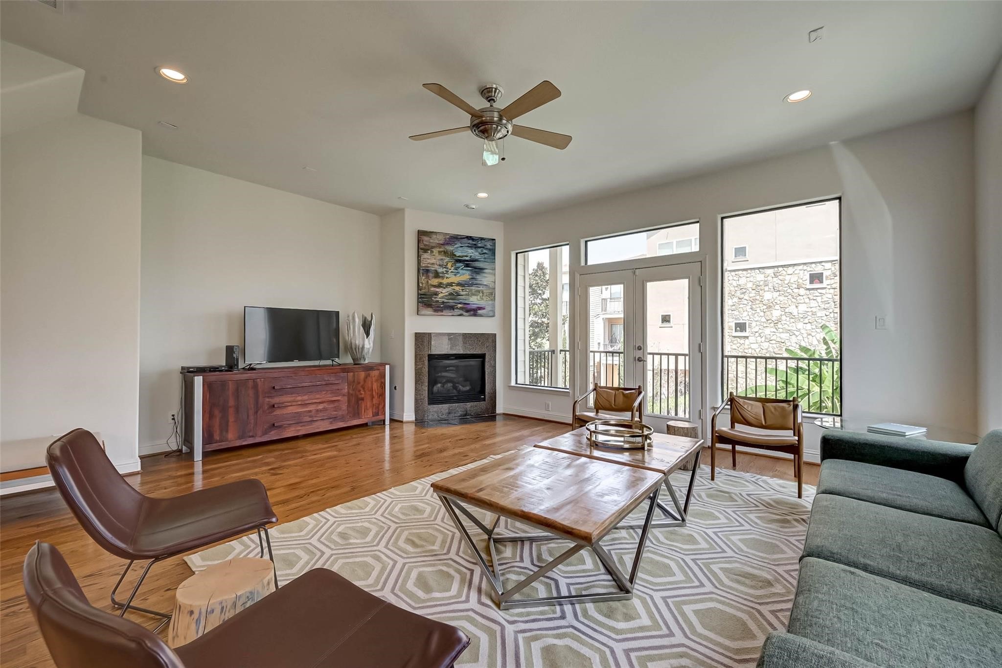 5202 Rose Street, Unit A Houston, TX 77007 - Photo 7 of 43