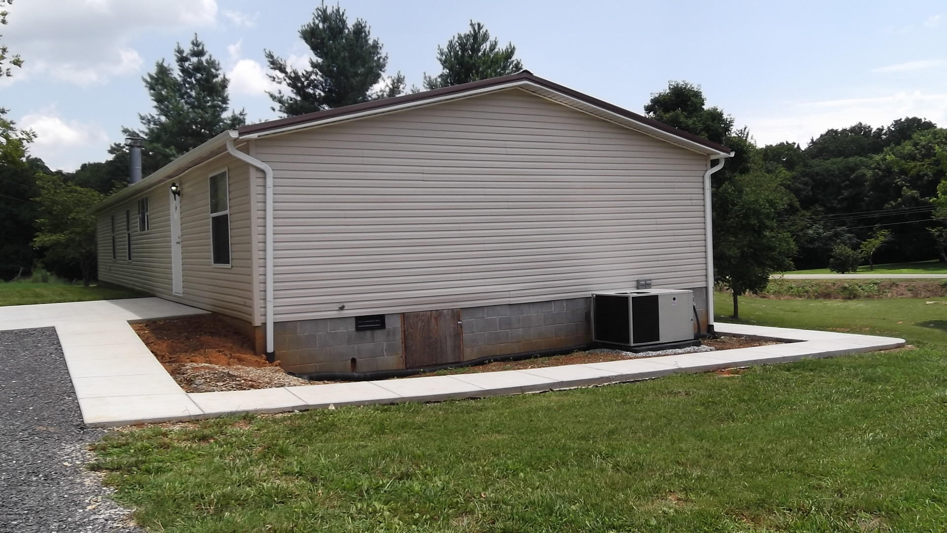 1415 Leadmine Road, Unit 1 White Pine, TN 37890 - Photo 5 of 35 DSCF4079 - Copy