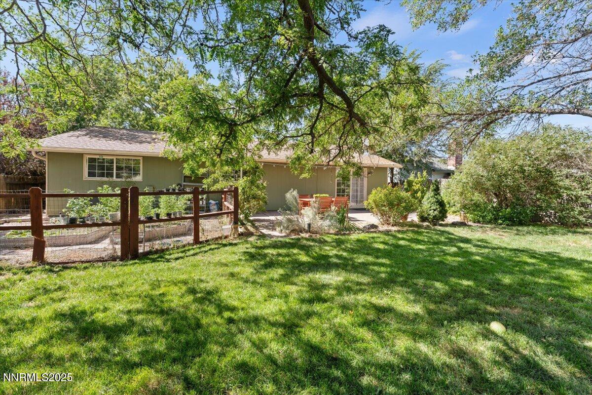 3040 Chavez Drive Reno, NV 89502 - Photo 19 of 23 33-3040 Chavez Drive Reno NV 89502 (33 o