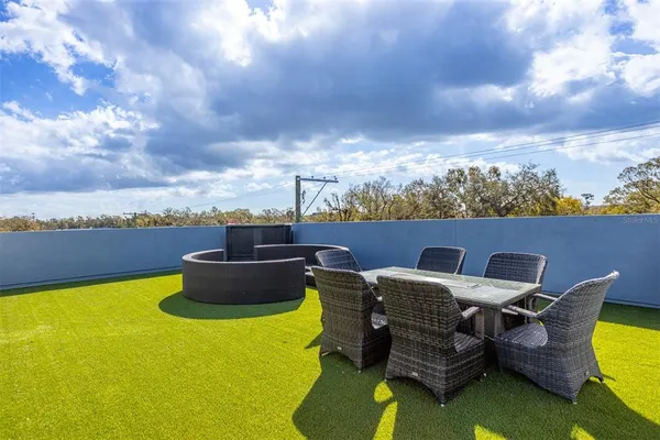 $8,400 | 2700 North Myrtle Avenue, Tampa, FL 33602