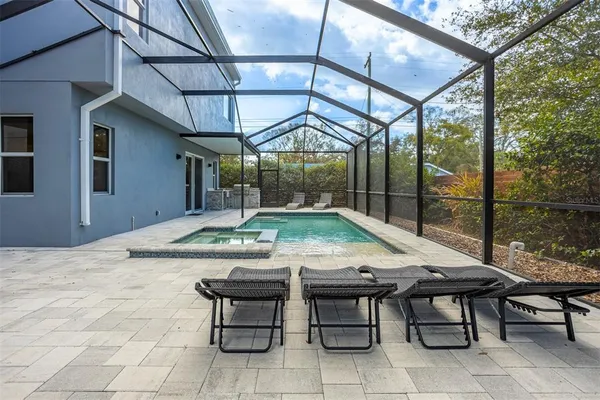 $8,400 | 2700 North Myrtle Avenue, Tampa, FL 33602