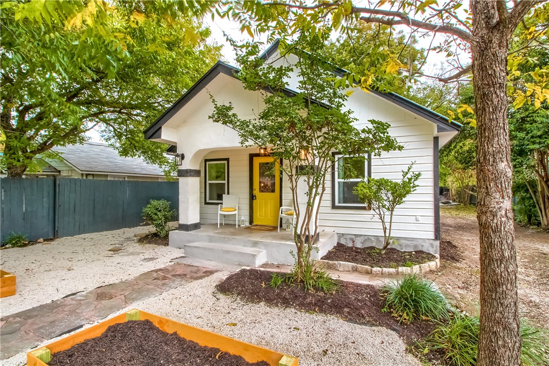 5508 Prock Lane Austin, TX 78721 - Photo 1 of 1