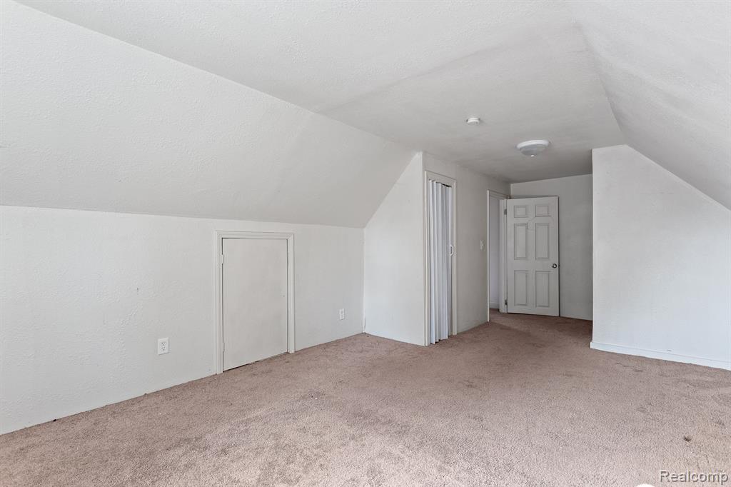 9534 Rutland Street Detroit, MI 48227 - Photo 21 of 31