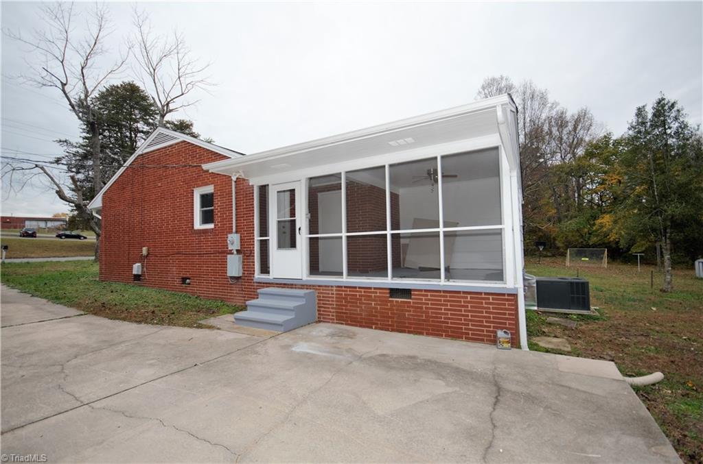 444 Camp Road Burlington, NC 27217 - Photo 21 of 22 Gallery Image 21