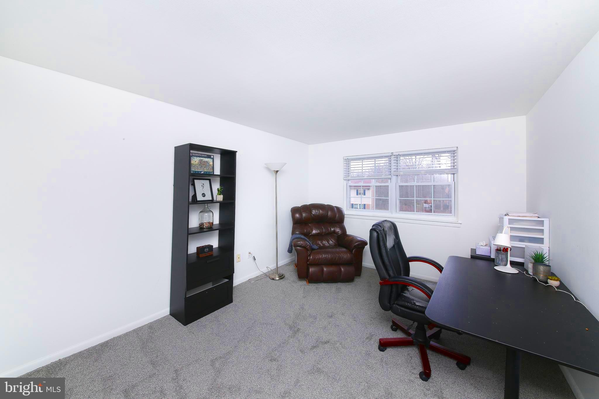 62 Shannon Road North Wales, PA 19454 - Photo 14 of 20 a livingroom with workspace and a window