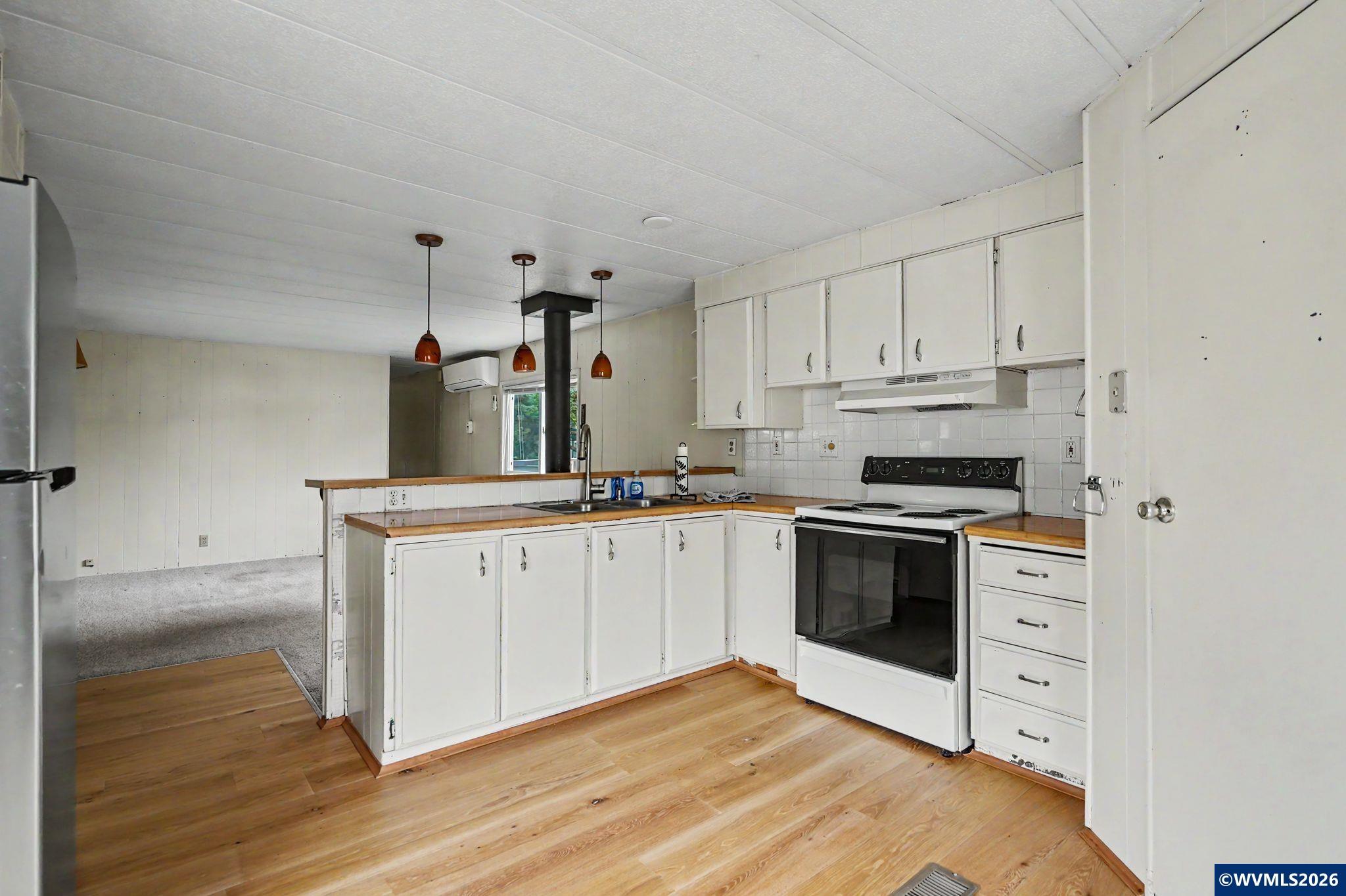 340 Northeast Crest Street, Unit 81 Sublimity, OR 97385 - Photo 14 of 35