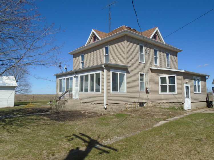 2324 Reynolds Road Ashton, IL 61006 - Photo 1 of 17 a front view of a house with a yard