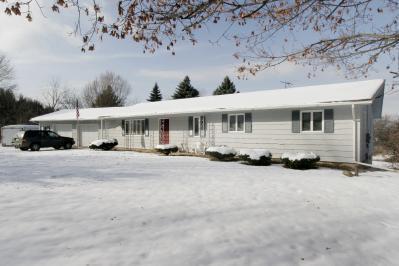 15572 Kane Road Plainwell, MI 49080 - Photo 1 of 23 Primary Photo