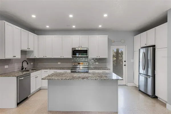 $1,799 | 151 North Orlando Avenue, Unit 101, Winter Park, FL 32789