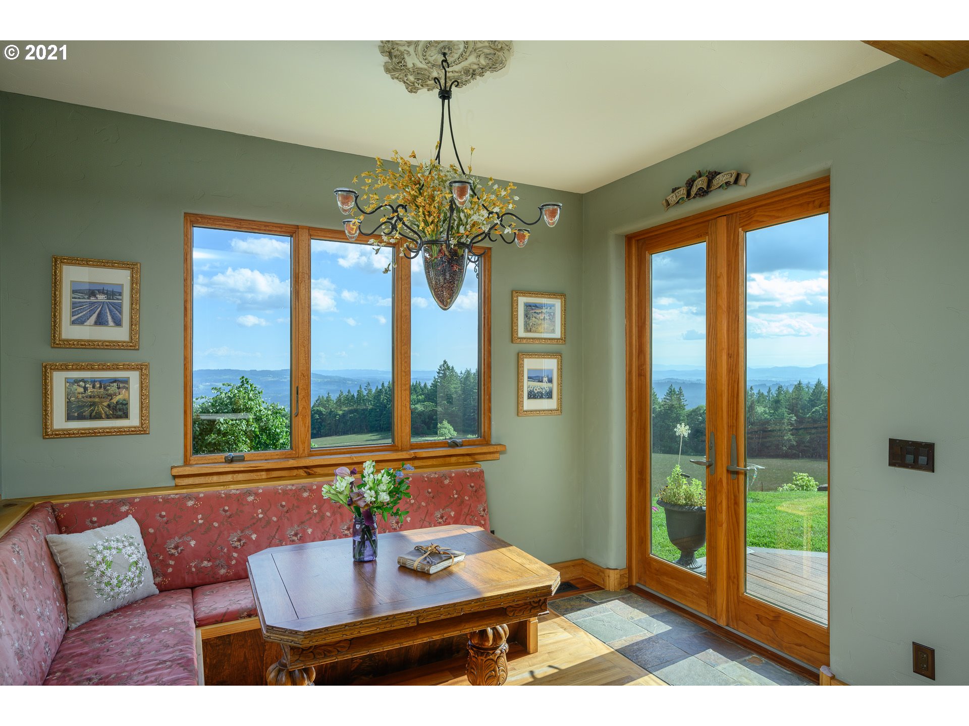 24015 Southwest Guenther Road Hillsboro, OR 97123 - Photo 15 of 32