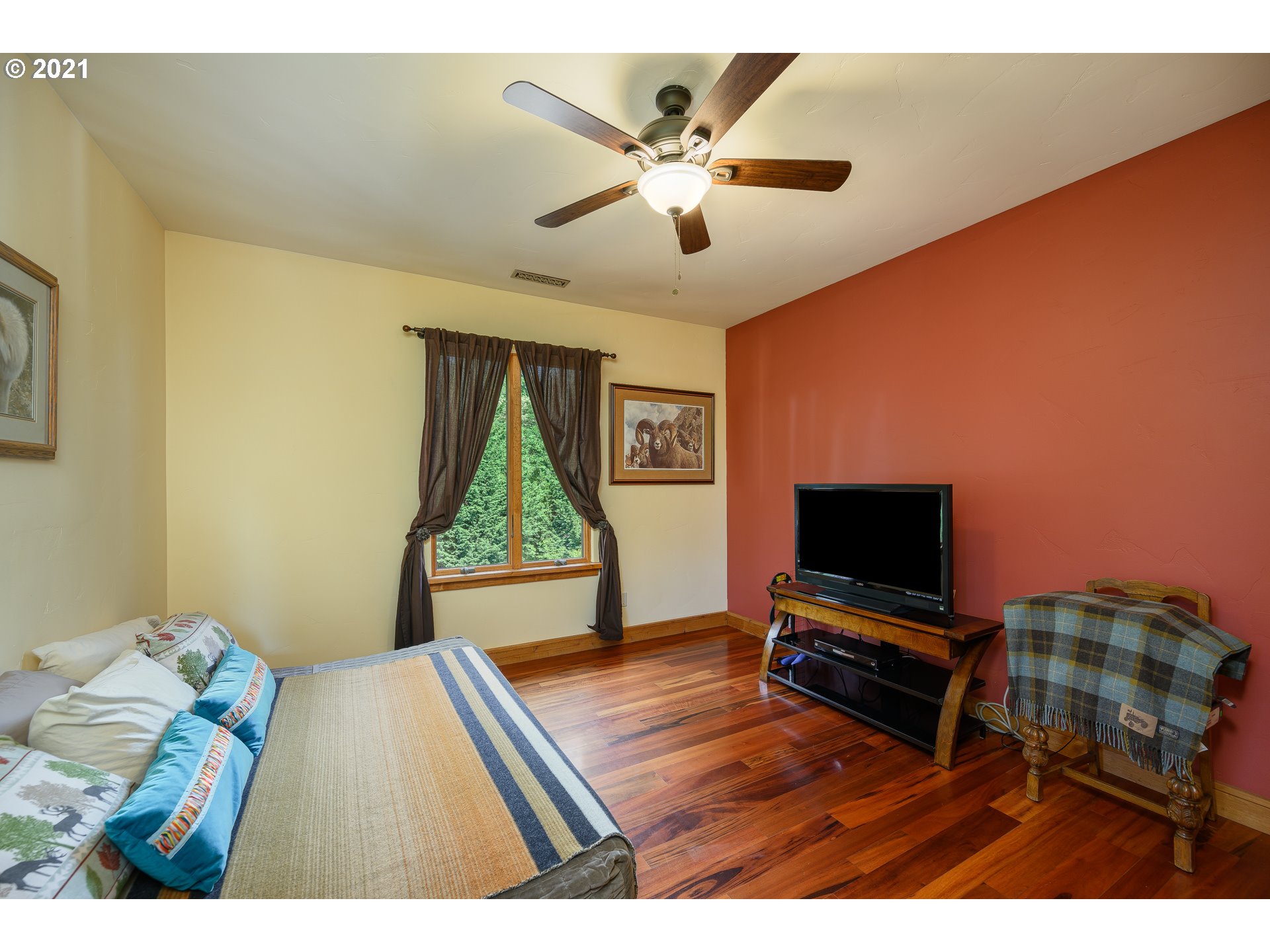 24015 Southwest Guenther Road Hillsboro, OR 97123 - Photo 32 of 32