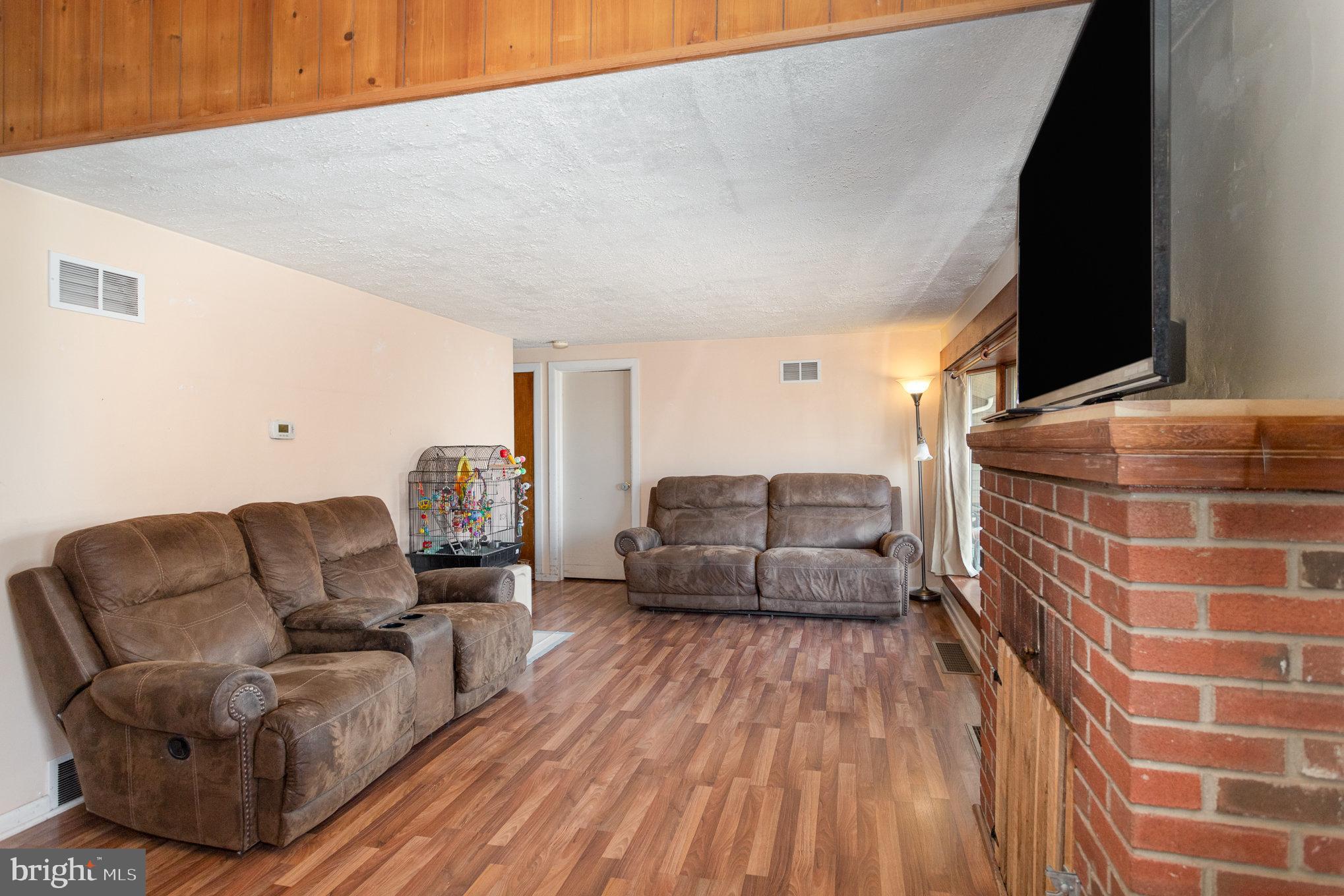 2300 Baker Road York, PA 17408 - Photo 18 of 38 Gallery Image 18