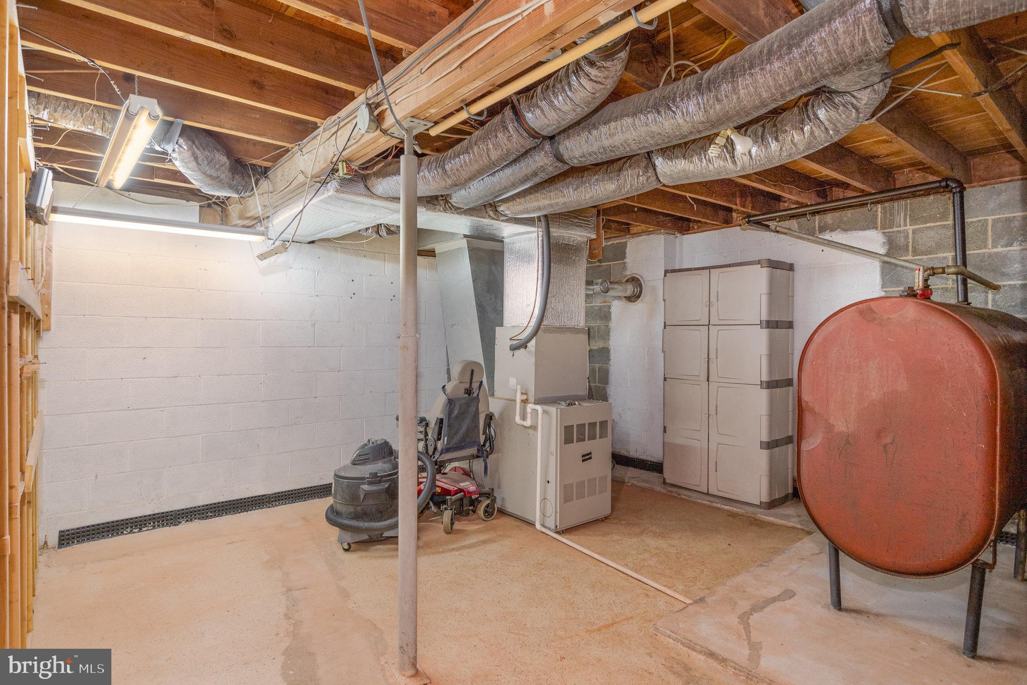 2300 Baker Road York, PA 17408 - Photo 34 of 38 Gallery Image 34