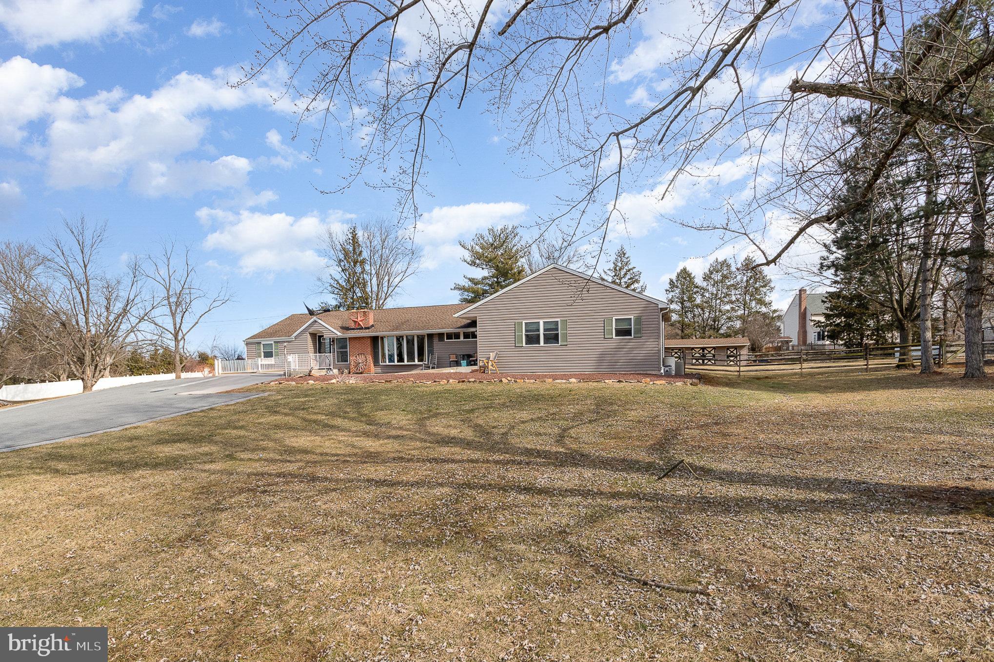 2300 Baker Road York, PA 17408 - Photo 4 of 38 Gallery Image 4