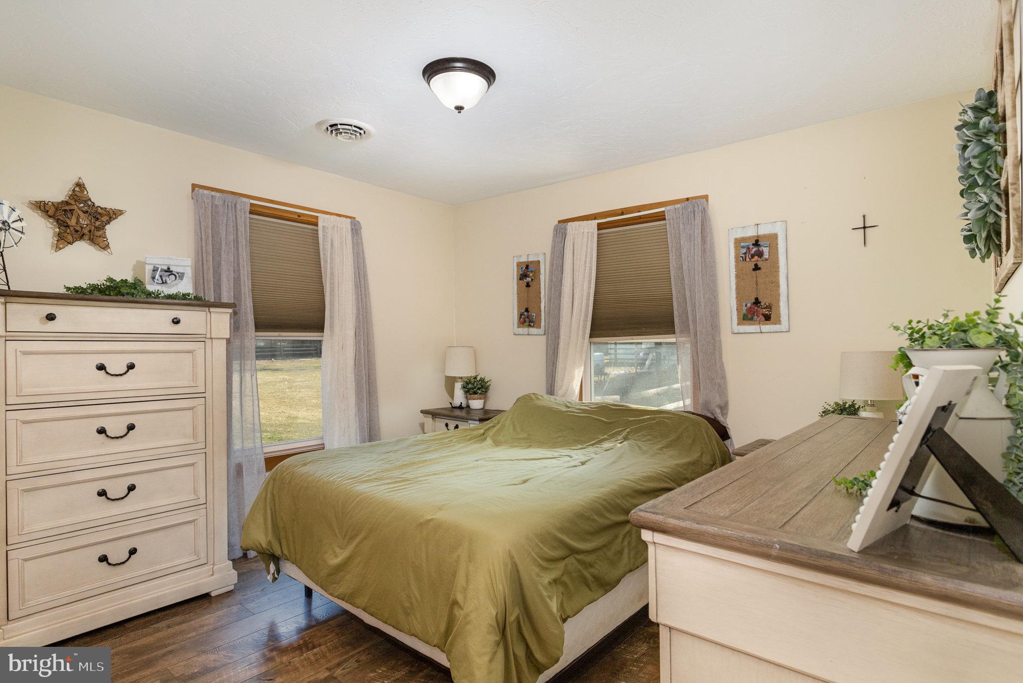 2300 Baker Road York, PA 17408 - Photo 10 of 38 Gallery Image 10