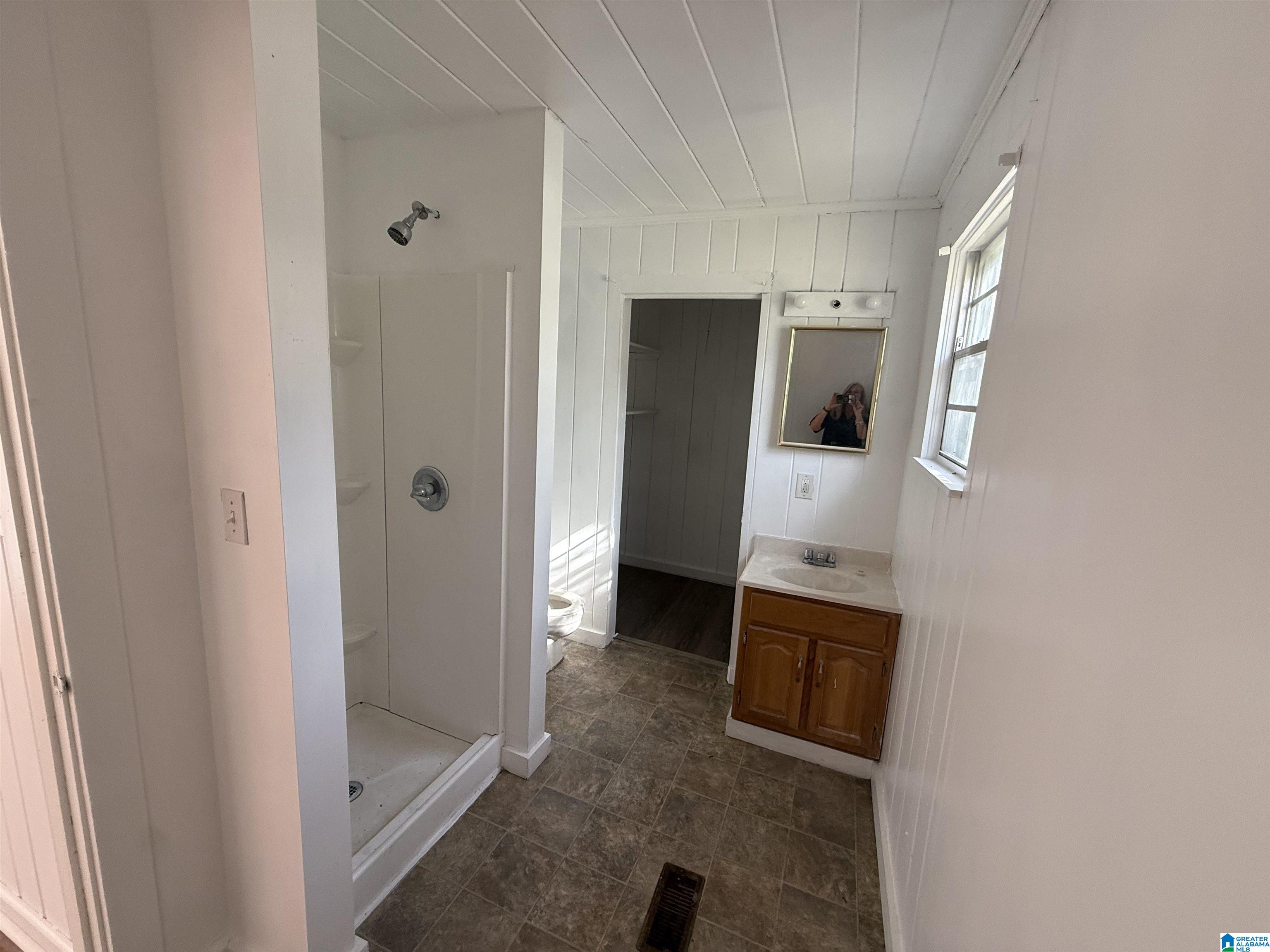 213 Adams Avenue West Oneonta, AL 35121 - Photo 12 of 23
