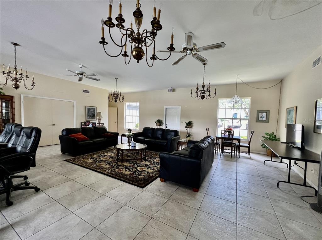 1217 McMullen Booth Road Clearwater, FL 33759 - Photo 40 of 44 a living room with furniture