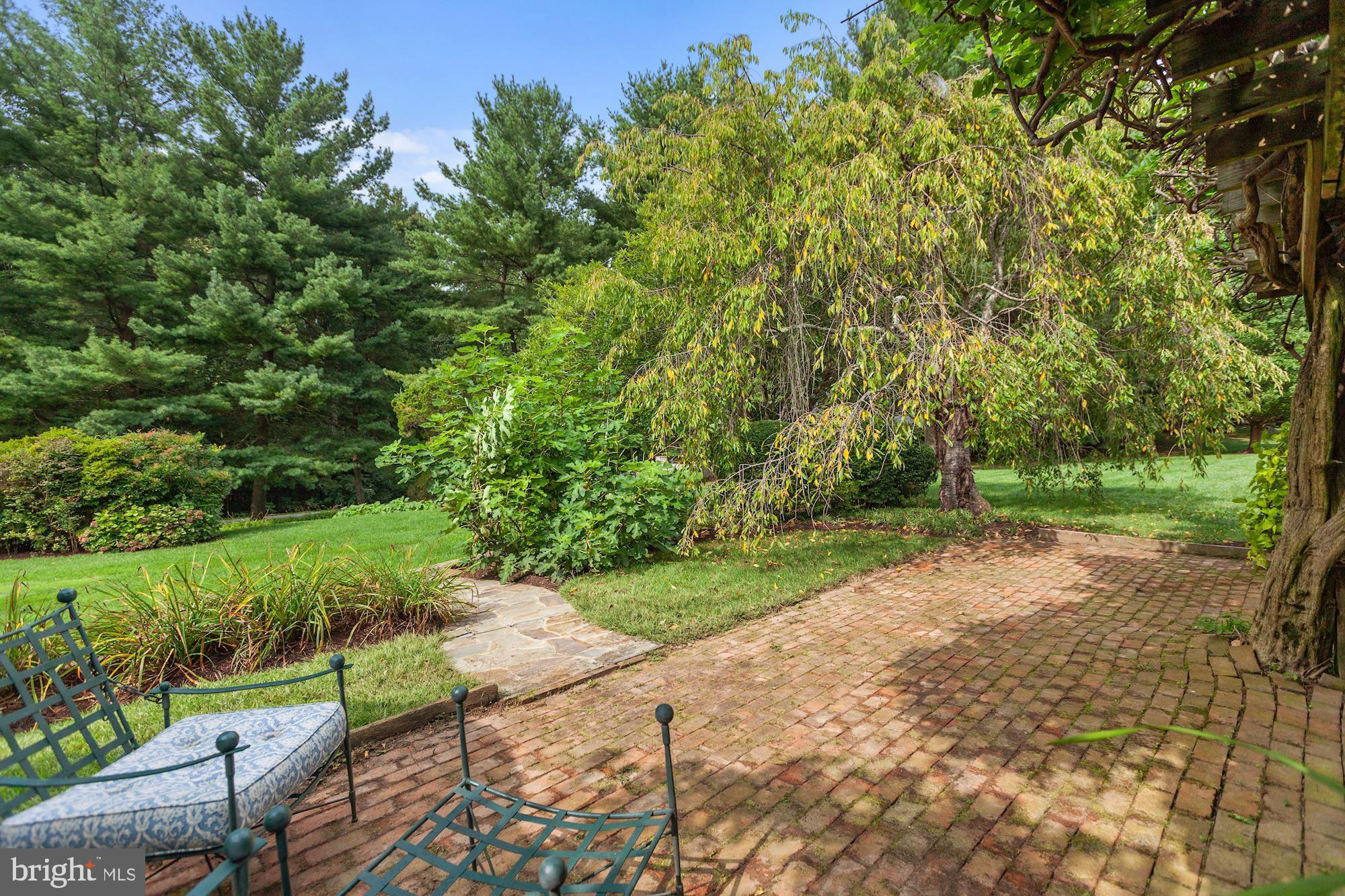 11009 Cripplegate Road Potomac, MD 20854 - Photo 16 of 18 Patio