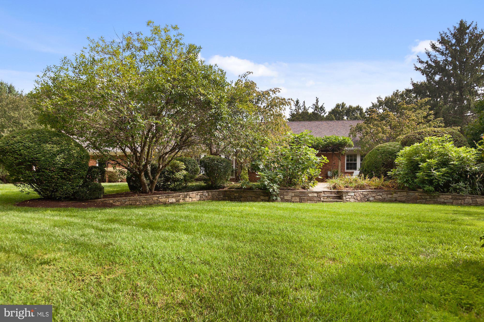 11009 Cripplegate Road Potomac, MD 20854 - Photo 18 of 18 Back Yard