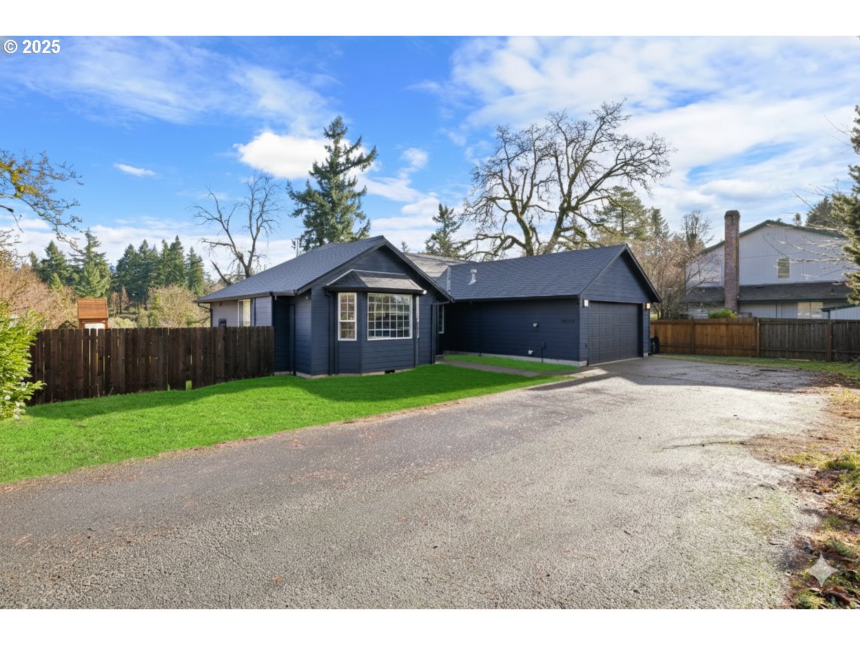 14206 Southeast Raelyn Terrace Milwaukie, OR 97267 - Photo 1 of 30