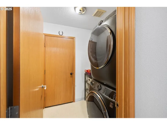 $545,000 | 14206 Southeast Raelyn Terrace, Milwaukie, OR 97267