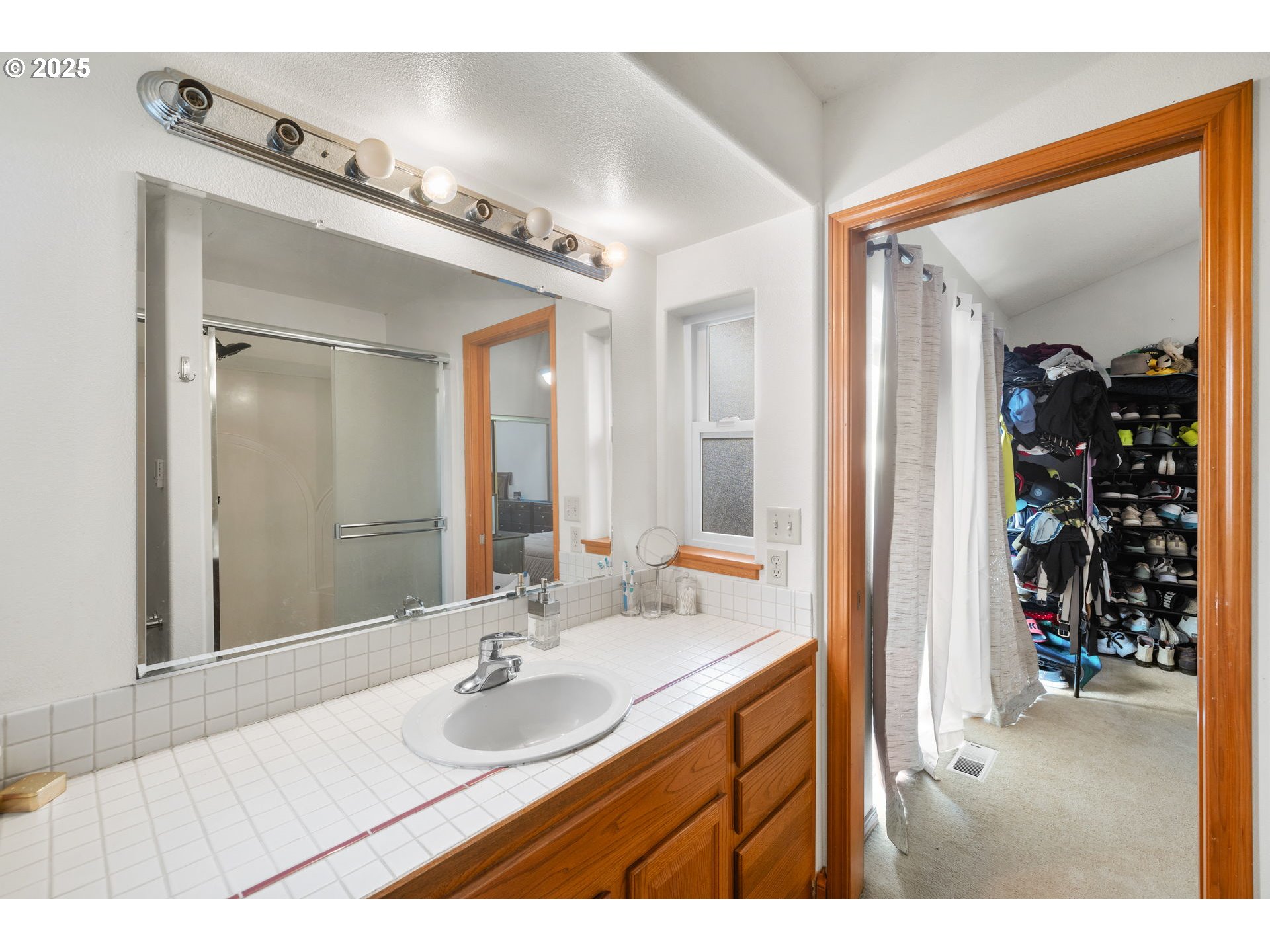 14206 Southeast Raelyn Terrace Milwaukie, OR 97267 - Photo 20 of 30