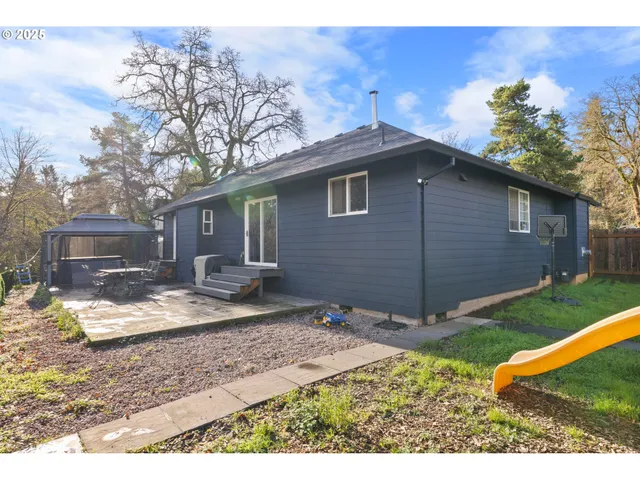 $545,000 | 14206 Southeast Raelyn Terrace, Milwaukie, OR 97267