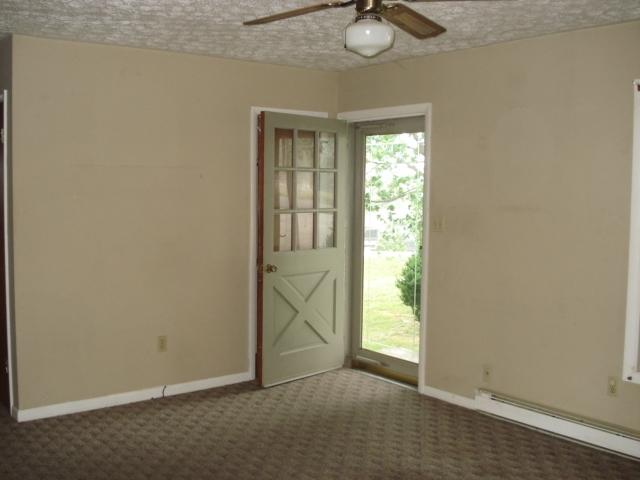288 Camp Ridge Road La Follette, TN 37766 - Photo 4 of 10 DSC00957