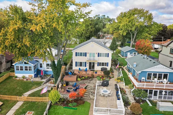 $859,000 | 3704 West Lake Shore Drive, Wonder Lake, IL 60097
